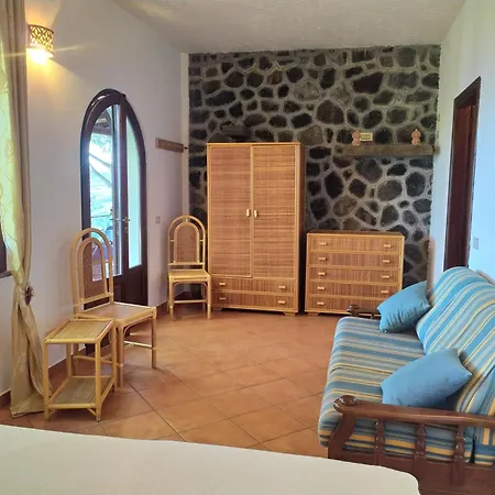 Apartment Eoliando Per Vacanze - *